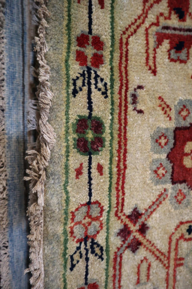 Serapi Rug, Persian Design Rug, Hand Knotted Area Rug